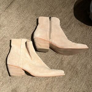 Dolce Vita western Style Boots